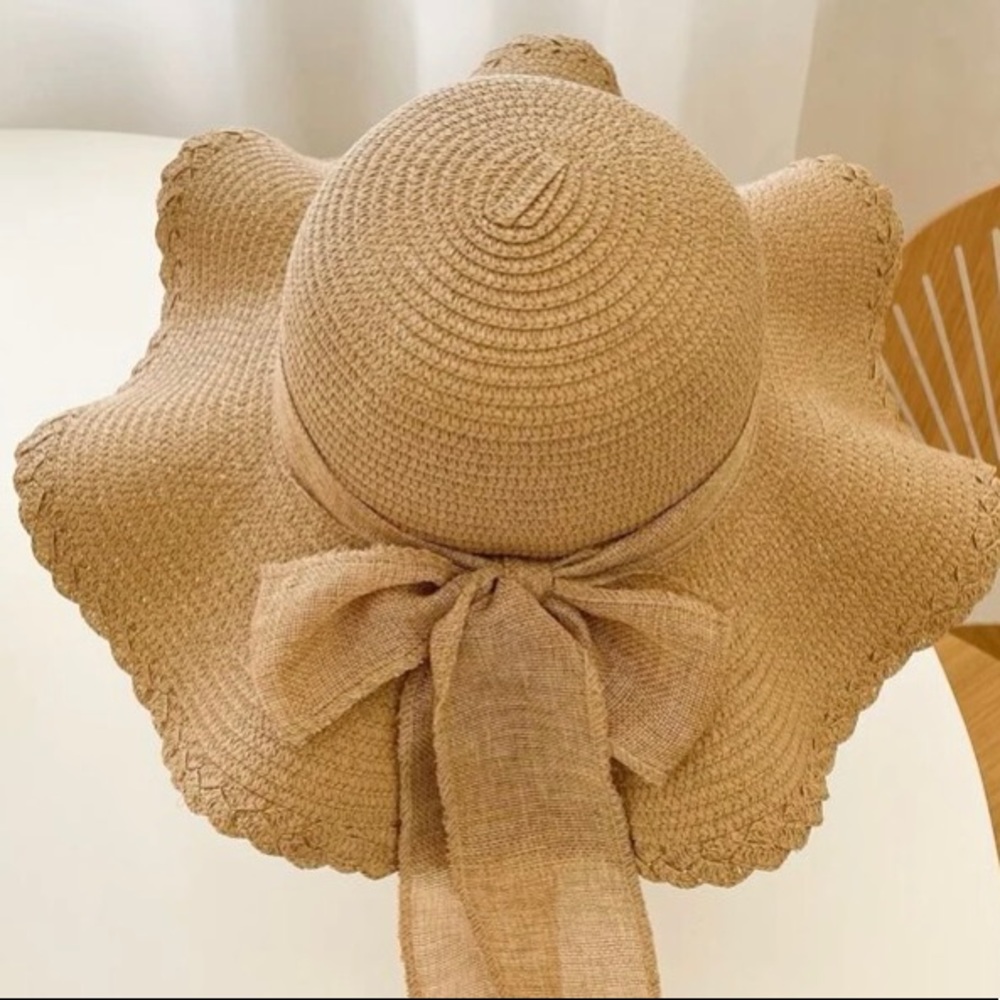 Bow decor scallop trim straw hat ✨
